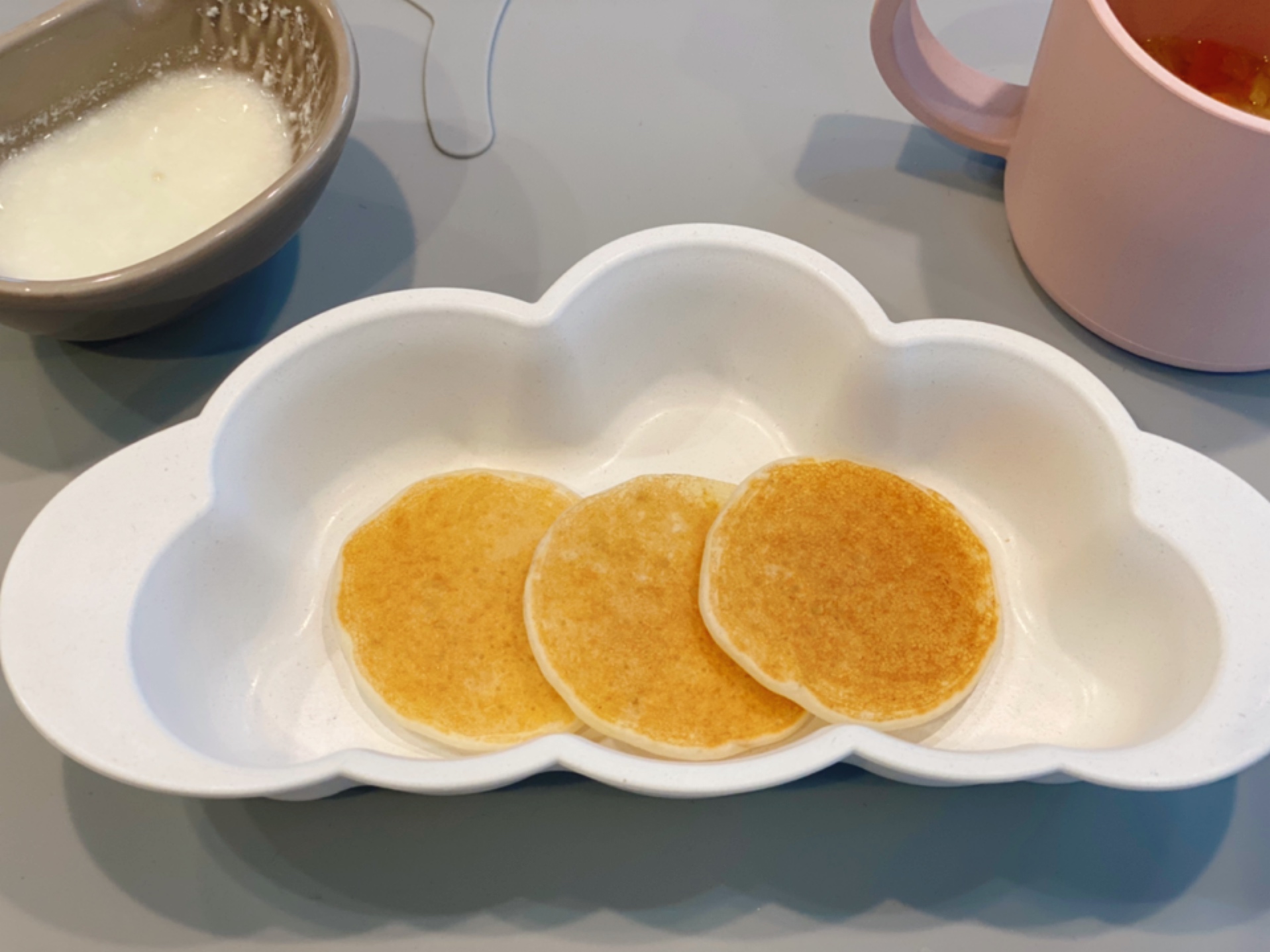 離乳食つかみ食べに バナナと米粉と牛乳だけ プチパンケーキ Mikiのおうちごはん